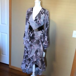 NWT Romantic flowing dress